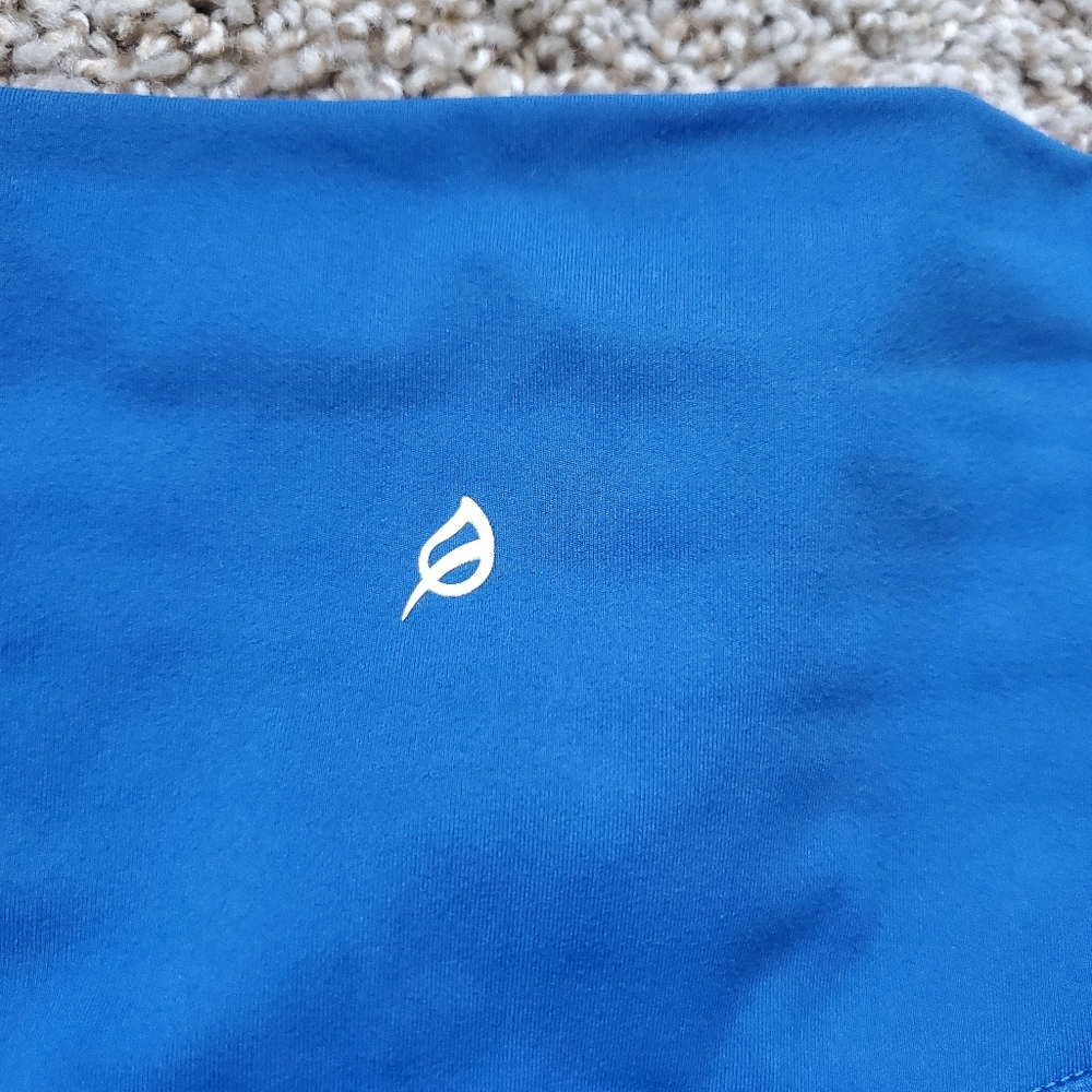 P'tula Bike Shorts 💙 - Picture 3 of 5